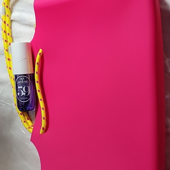 Sol De Janiero Beach Tote And Delicia Drench Bundle NWT - Picture 12 of 12